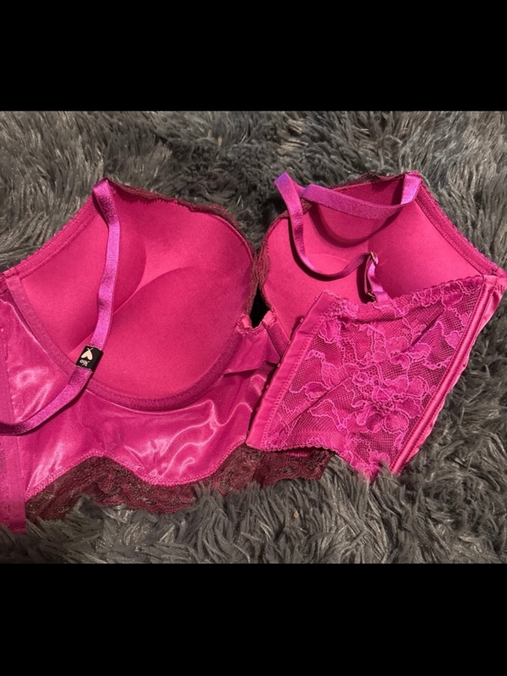 Victoria’s Secret bombshell plunge push up bra NWT 36D - Picture 4 of 8